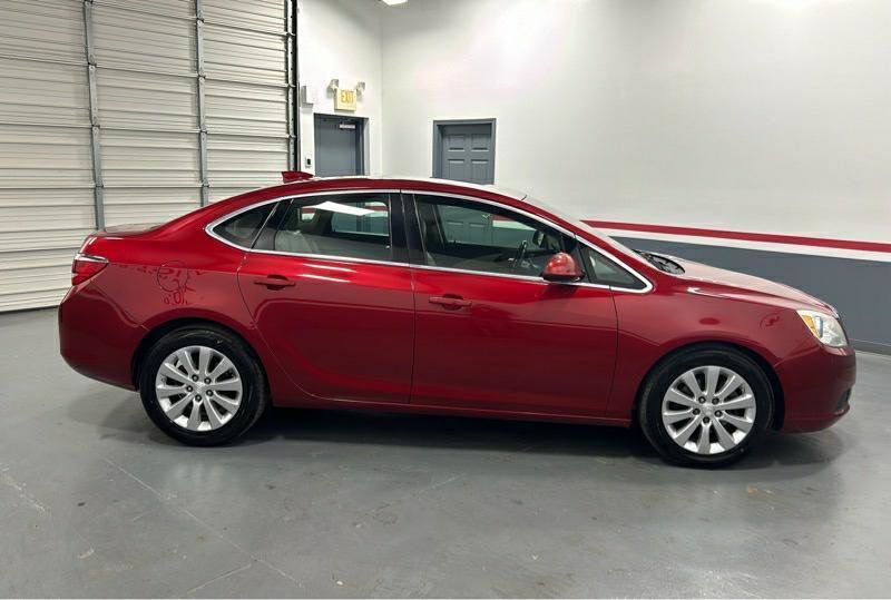 Used 2016 Buick Verano w/ Comfort Package FWD image 4