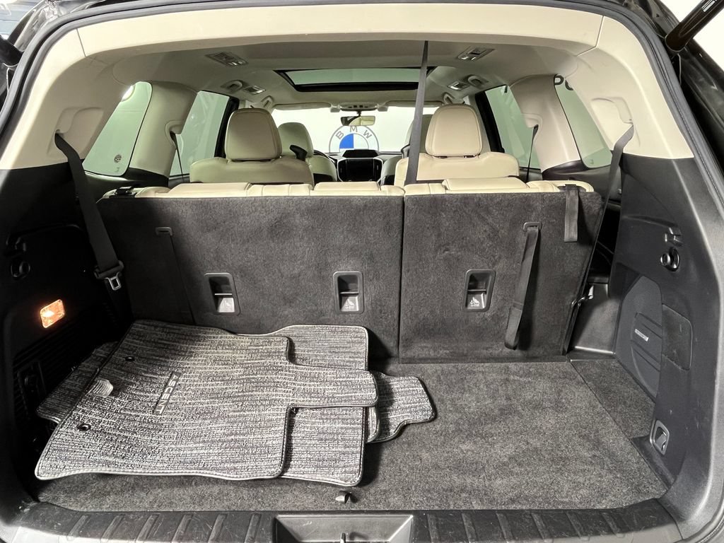 Used 2019 Subaru Ascent Limited AWD/4WD image 16