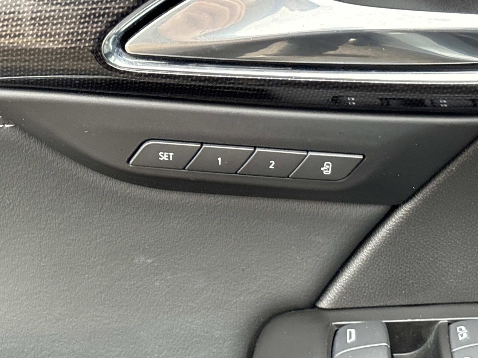 Certified 2023 Buick Envision Essence image 13