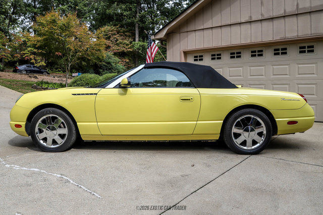 Used 2002 Ford Thunderbird RWD image 14