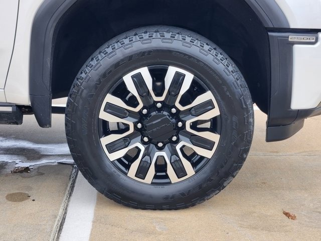 Used 2024 GMC Sierra 2500 Denali Ultimate image 10