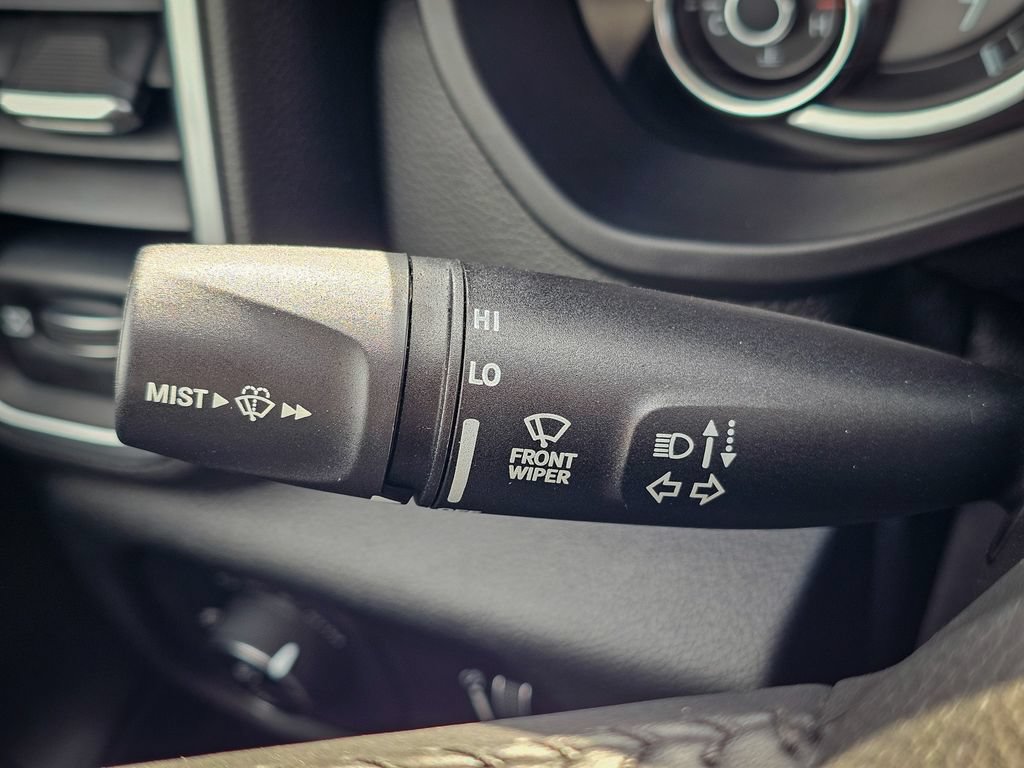 Used 2020 RAM 1500 Big Horn AWD/4WD image 17