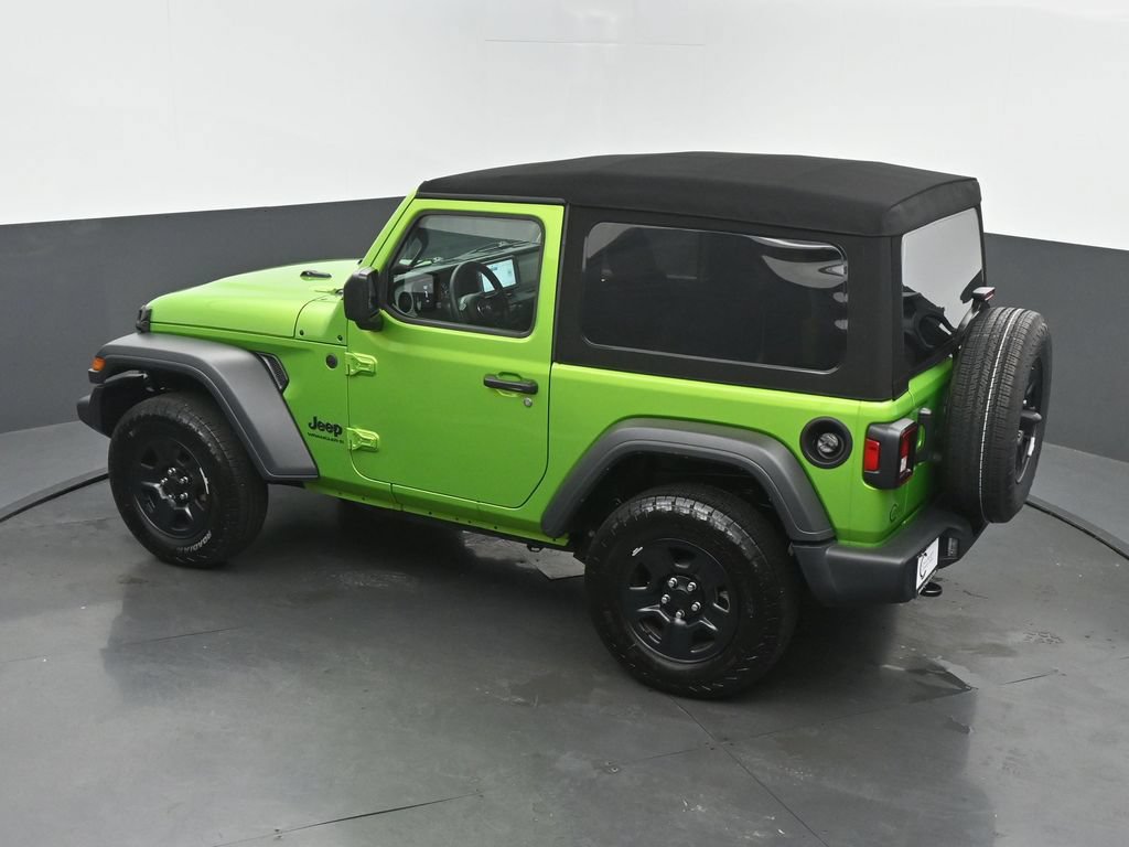 Used 2025 Jeep Wrangler Sport AWD/4WD image 37