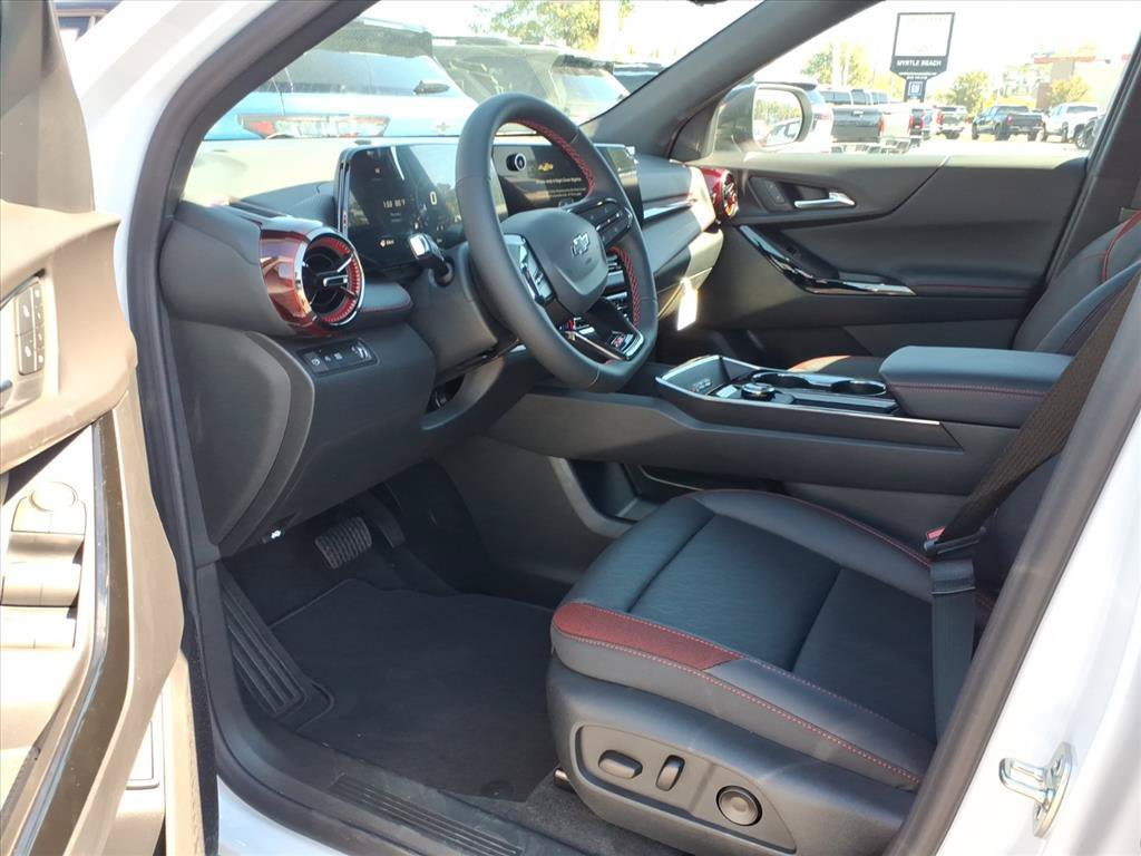 New 2027 Chevrolet Equinox RS w/ Safety and Technology Package FWD image 11