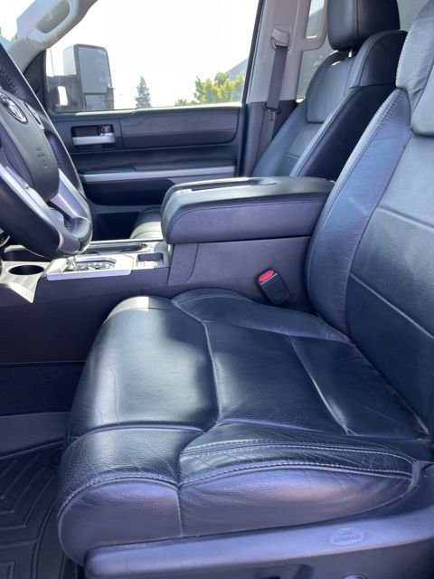 Used 2016 Toyota Tundra Limited w/ Limited Premium Package AWD/4WD image 13