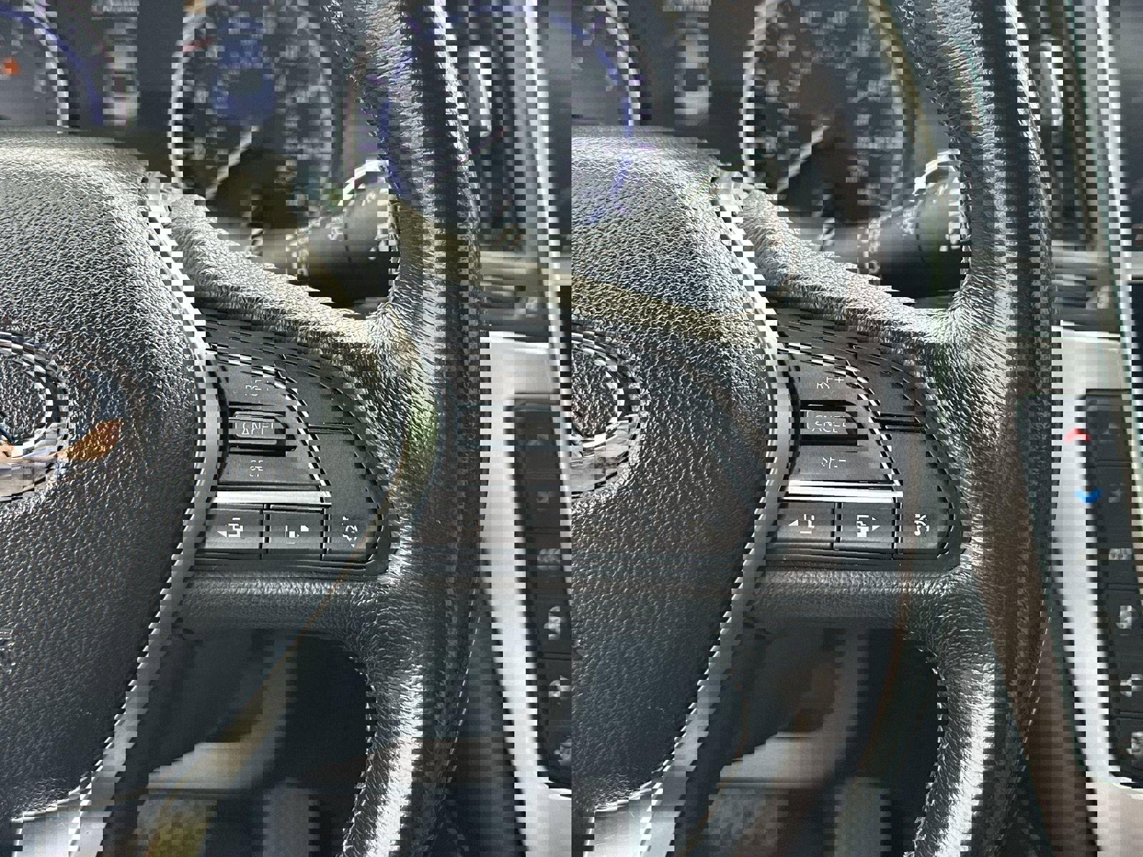 Used 2017 INFINITI Q60 w/ Premium Plus Package 2.0T image 21