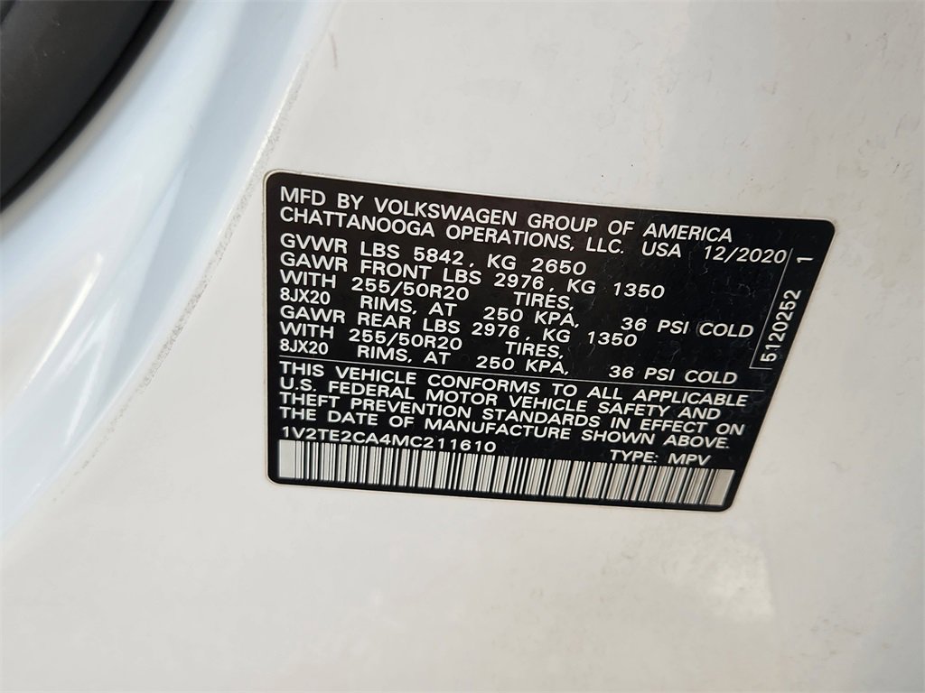 Used 2021 Volkswagen Atlas Cross Sport SEL Premium image 33