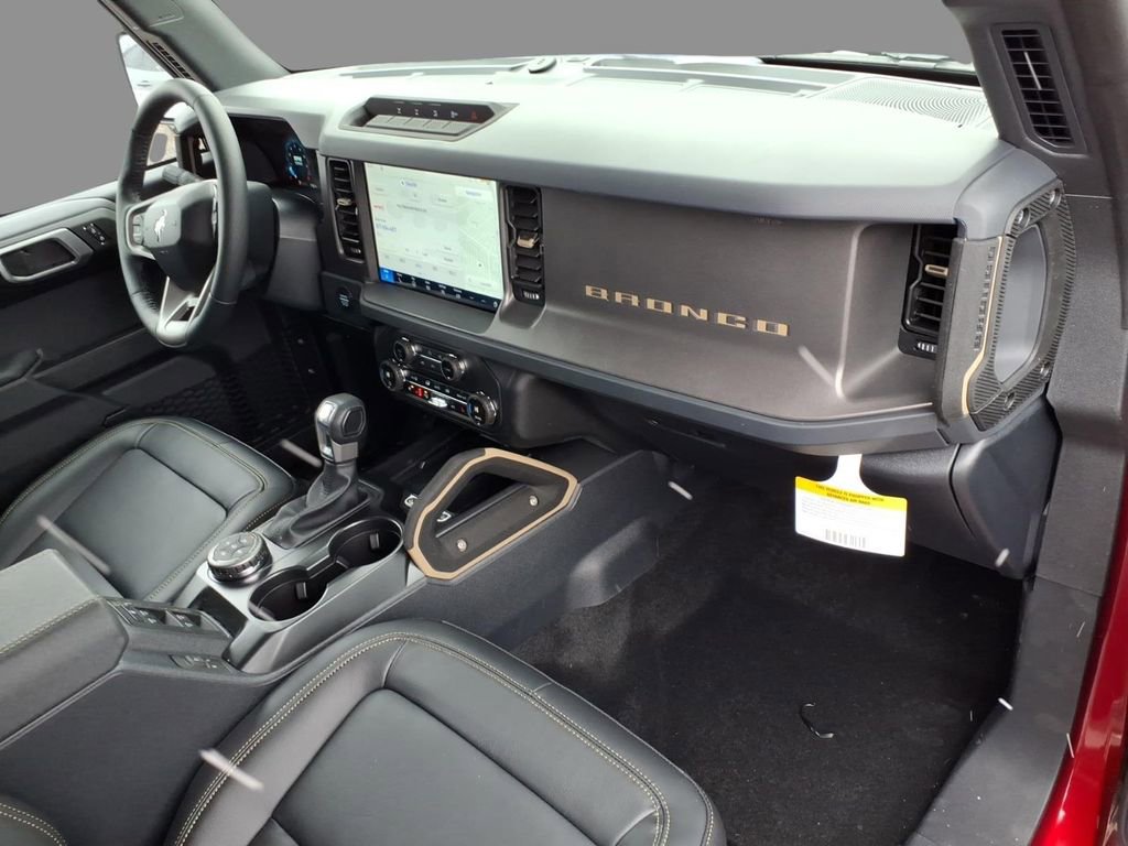 New 2026 Ford Bronco Badlands image 11