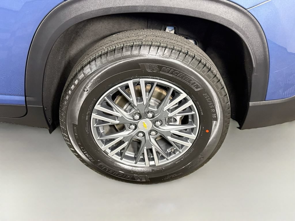 Used 2024 Chevrolet Traverse LT AWD/4WD image 37