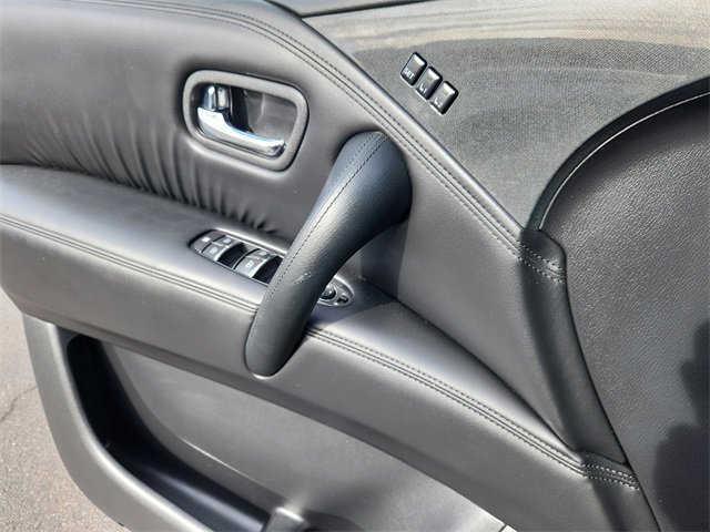 Certified 2023 Nissan Armada SL w/ Midnight Edition Package image 6