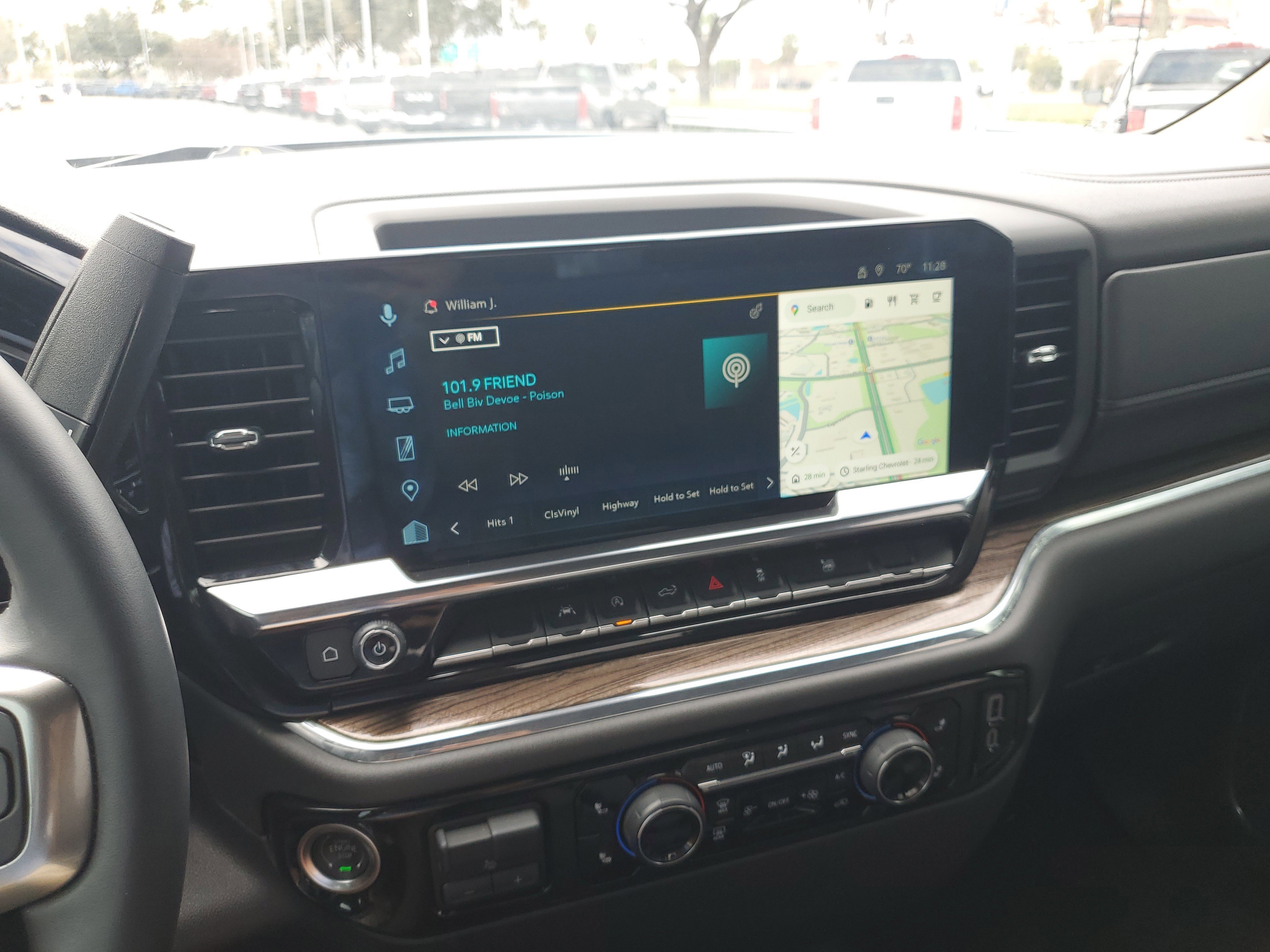 Used 2025 Chevrolet Silverado 1500 LT image 20