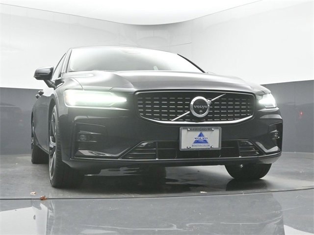 Used 2024 Volvo S60 B5 Ultimate image 36