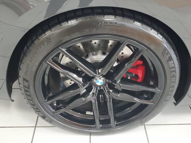 Used 2022 BMW M8 Competition w/ M Carbon Exterior Package AWD/4WD image 5
