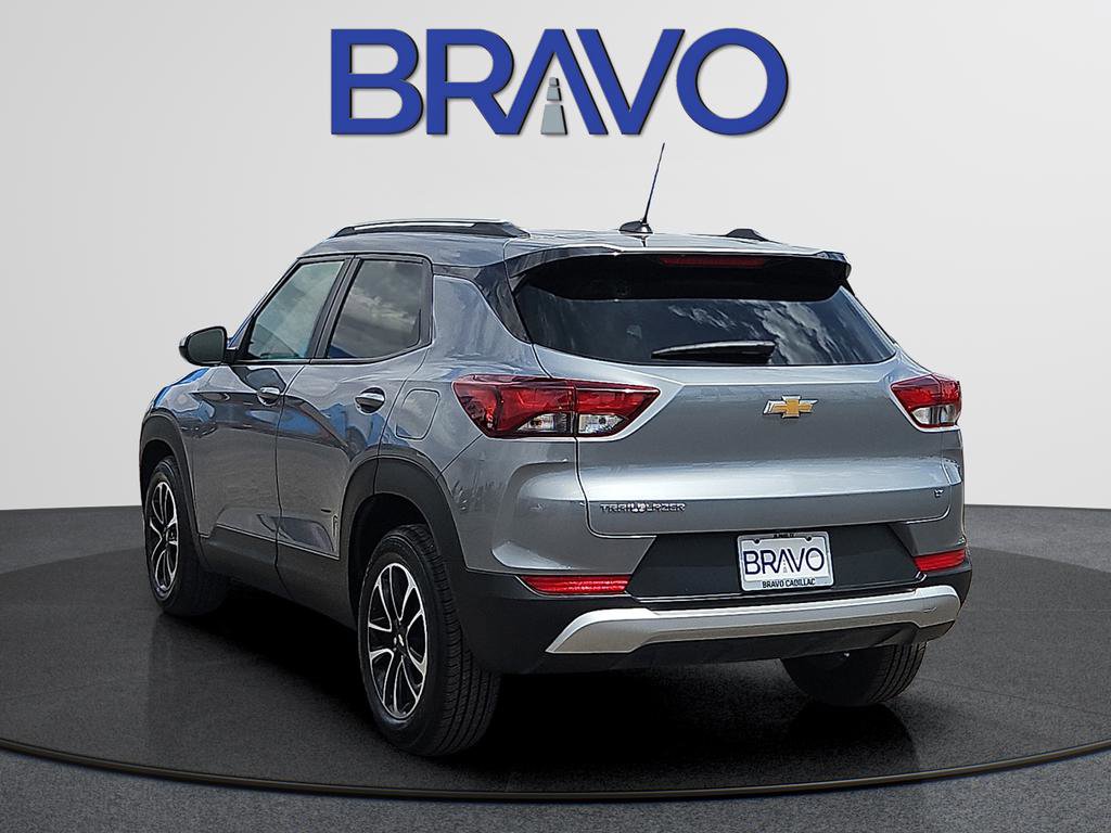 Used 2024 Chevrolet TrailBlazer LT image 4