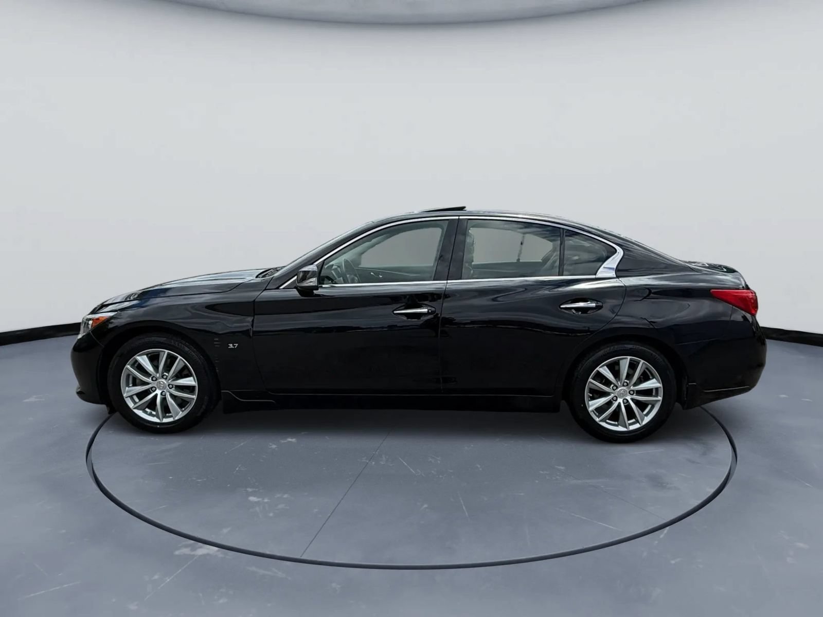 Used 2014 INFINITI Q50 Premium w/ Deluxe Touring Package AWD/4WD image 7