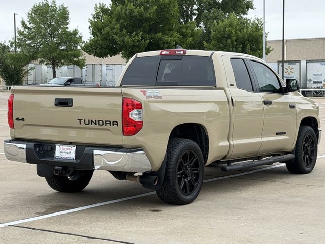 Used 2020 Toyota Tundra SR5 AWD/4WD image 4