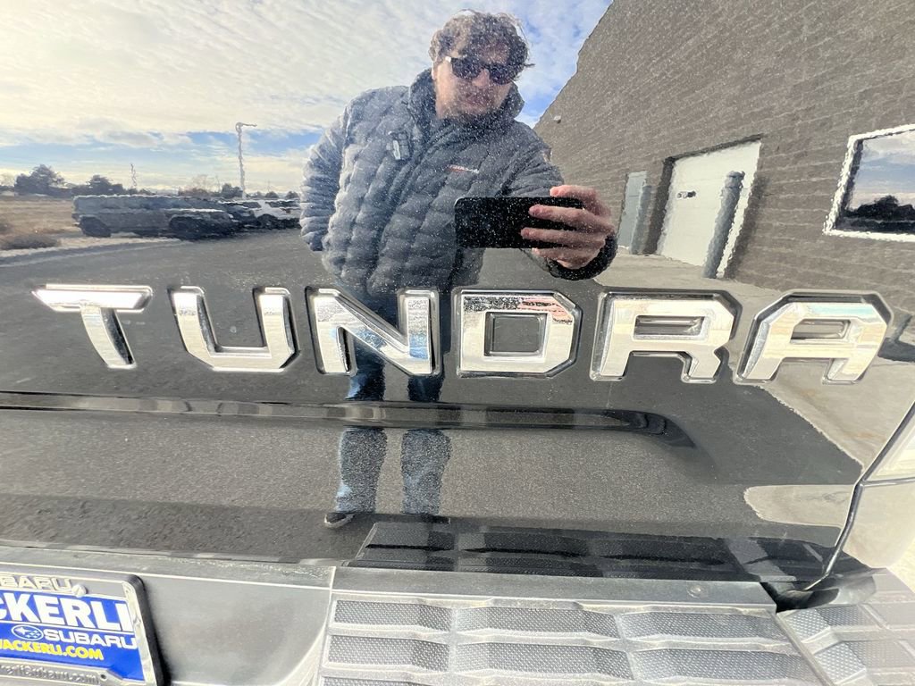 Used 2020 Toyota Tundra Limited w/ Limited Premium Package image 33