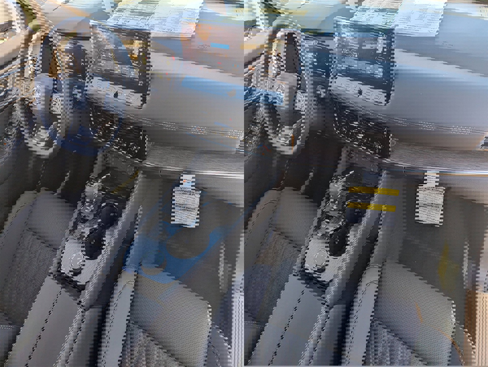 New 2026 Nissan Rogue Platinum image 33