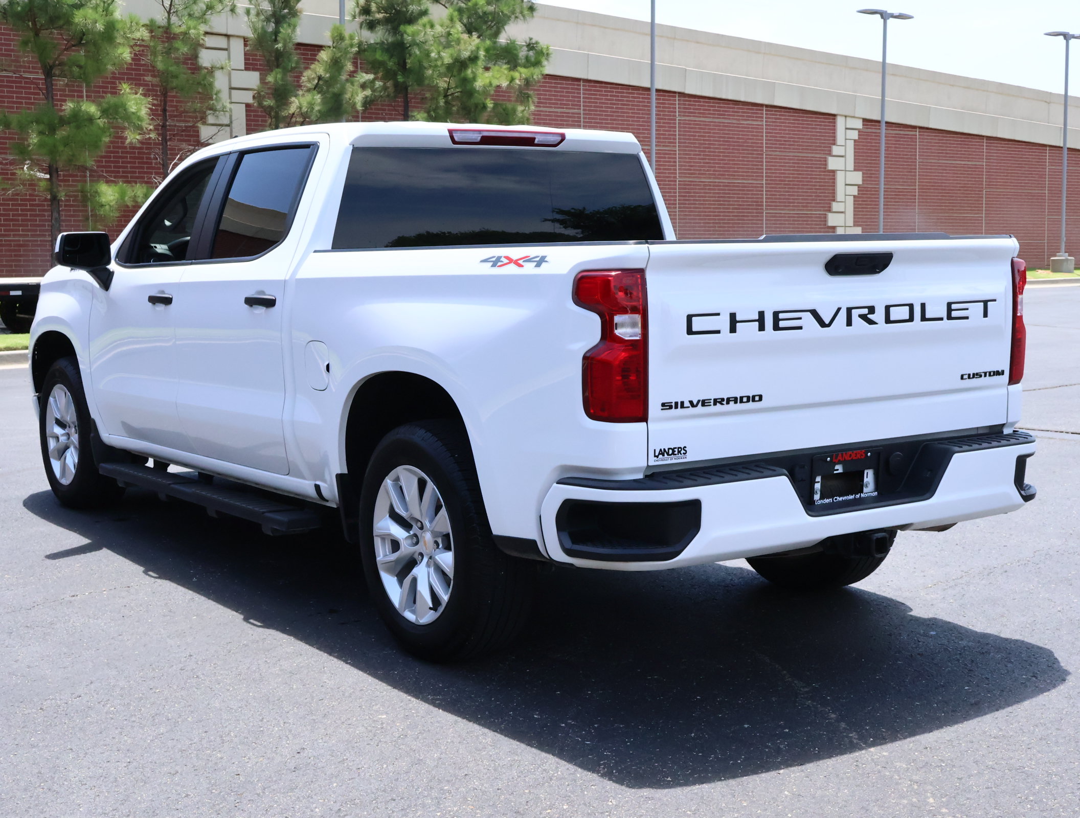 Used 2025 Chevrolet Silverado 1500 Custom w/ LPO, Dark Essentials Package AWD/4WD image 7