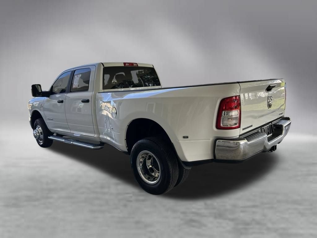 Used 2024 RAM 3500 Big Horn AWD/4WD image 4