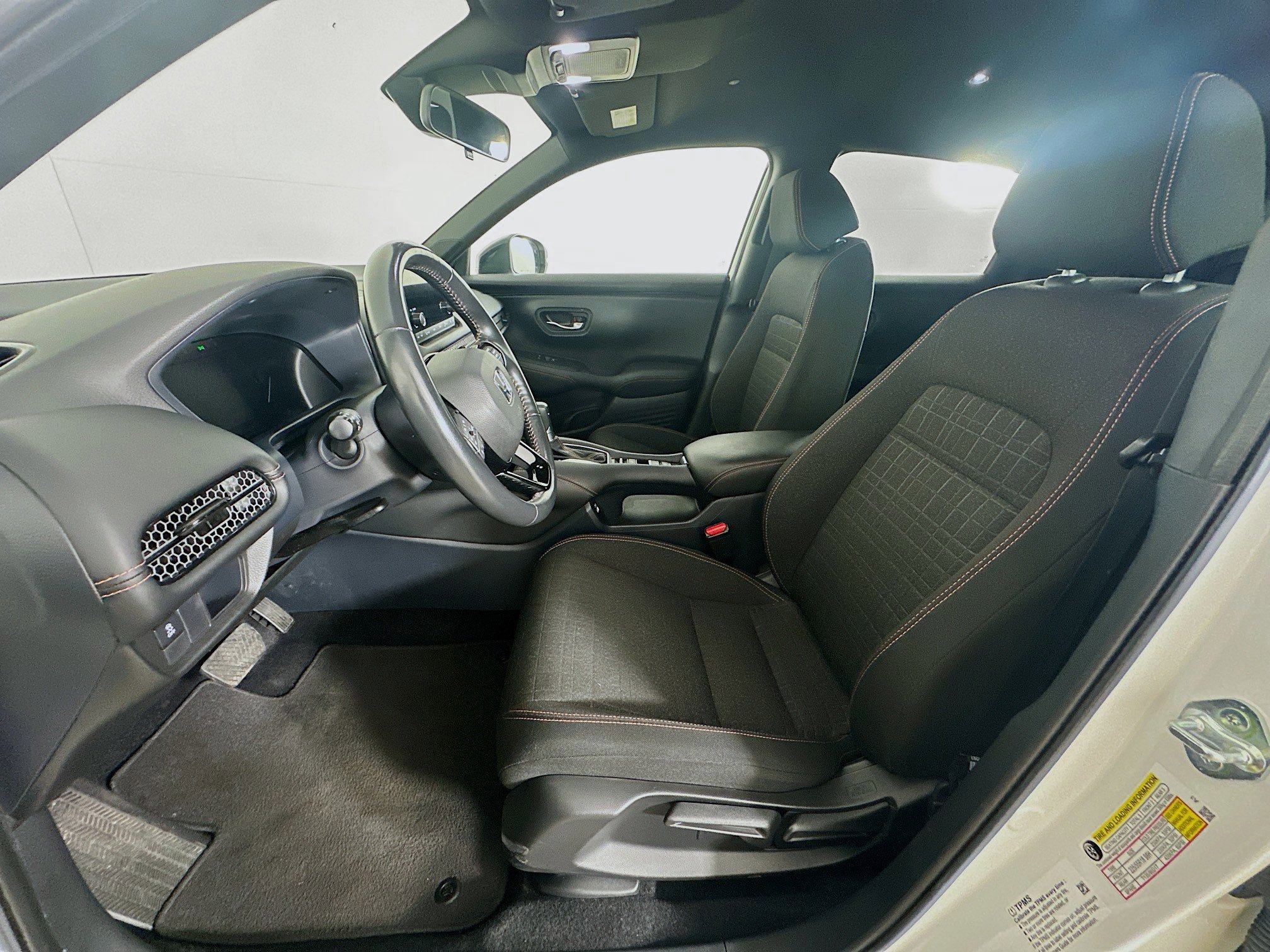 Used 2023 Honda HR-V Sport image 13