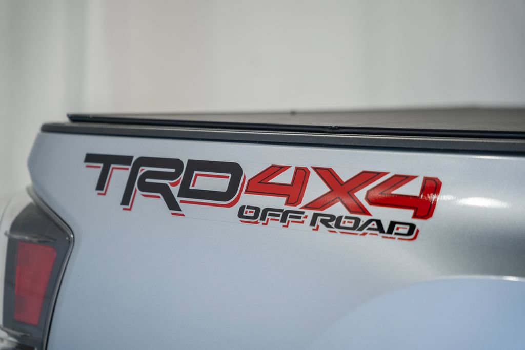 Used 2023 Toyota Tacoma TRD Off-Road AWD/4WD image 17