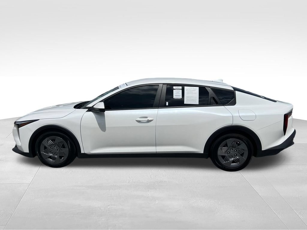 Certified 2025 Kia K4 FWD image 2
