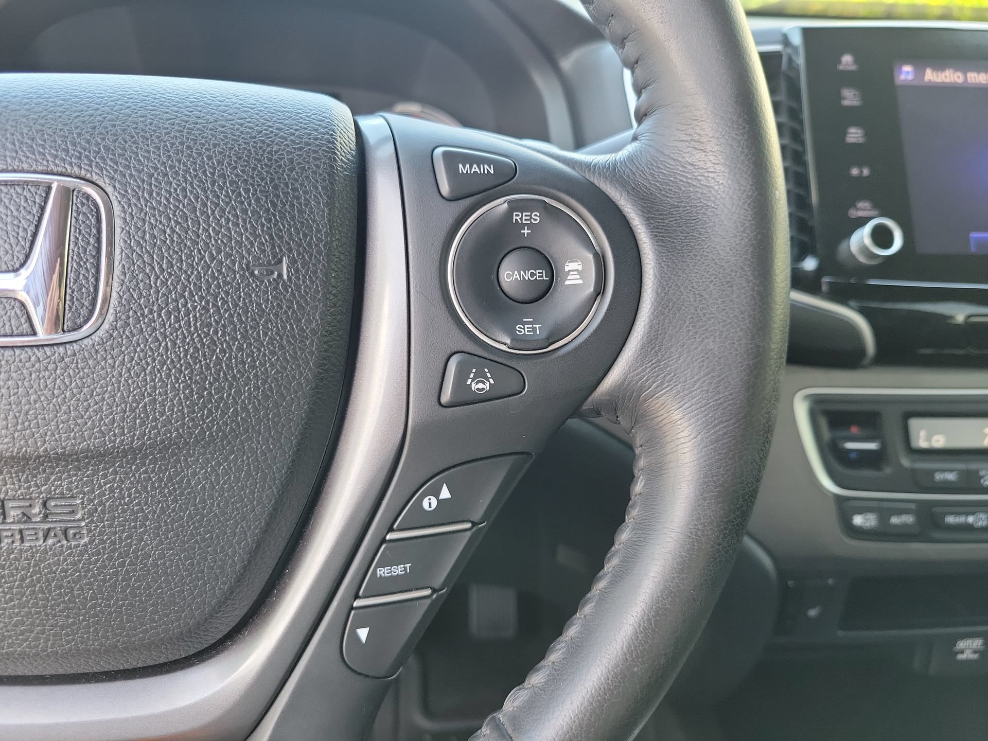 Used 2023 Honda Ridgeline RTL image 31