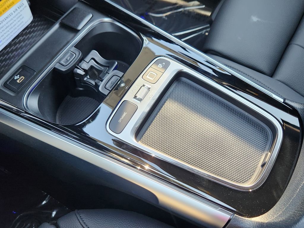 New 2025 Mercedes-Benz GLB 250 4MATIC image 18