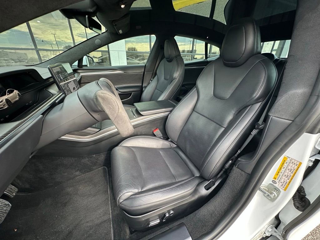 Used 2021 Tesla Model S Plaid image 18