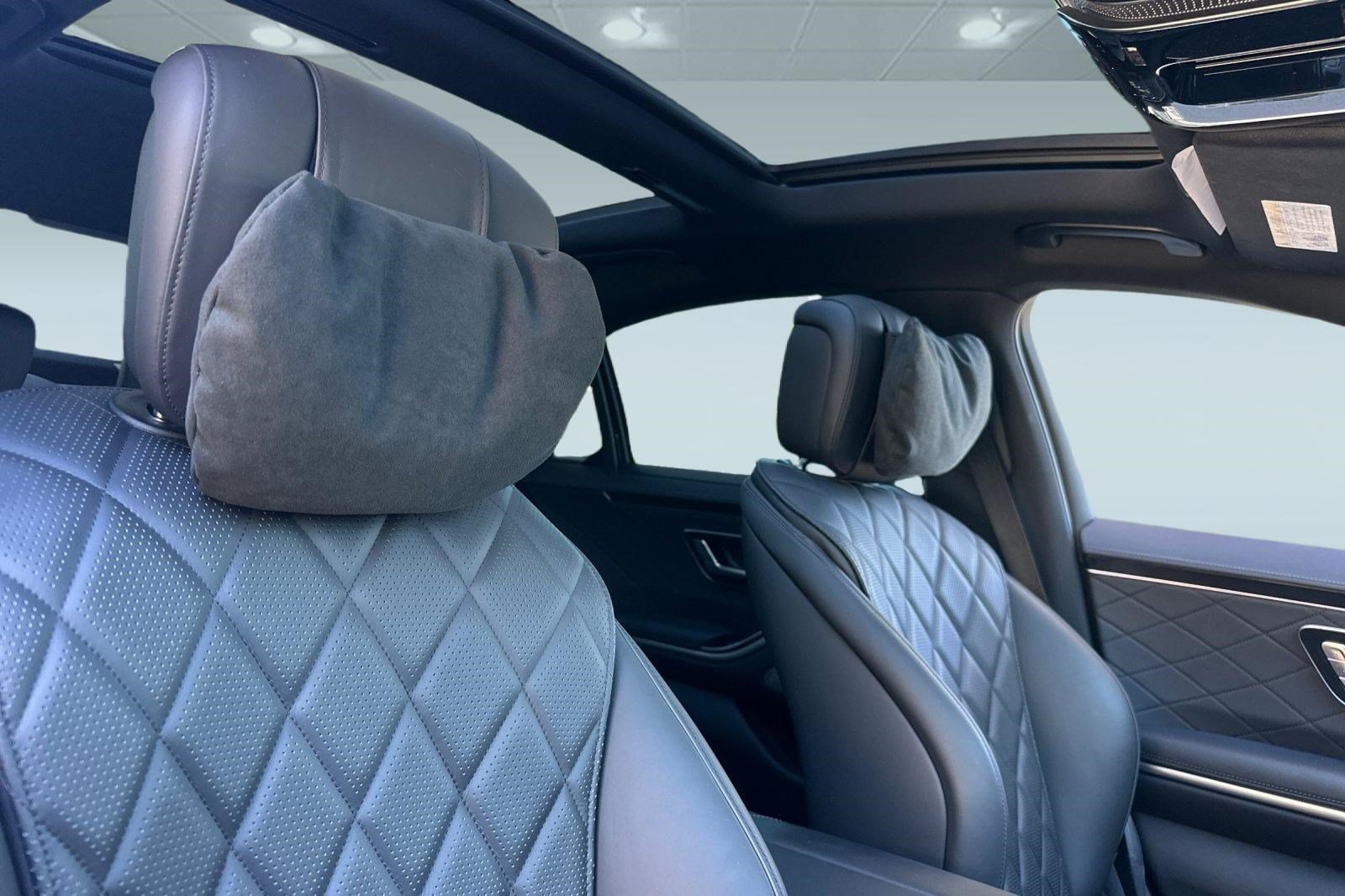 Used 2025 Mercedes-Benz S 580e 4MATIC Sedan image 27