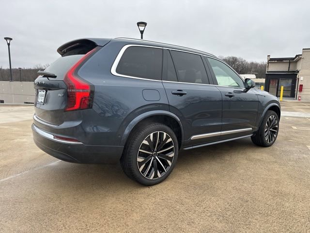New 2026 Volvo XC90 B6 Plus w/ Protection Package Premier image 7