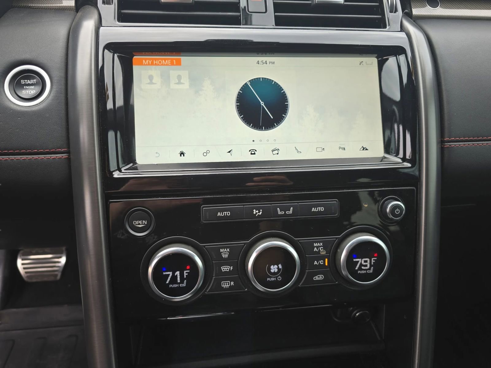 Used 2018 Land Rover Discovery HSE Luxury AWD/4WD image 20
