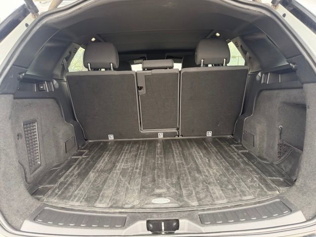 Used 2020 Land Rover Discovery Sport Standard image 25