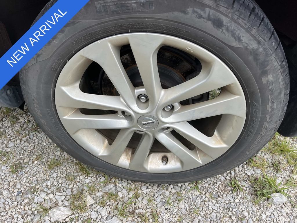 Used 2016 Nissan Juke S FWD image 11