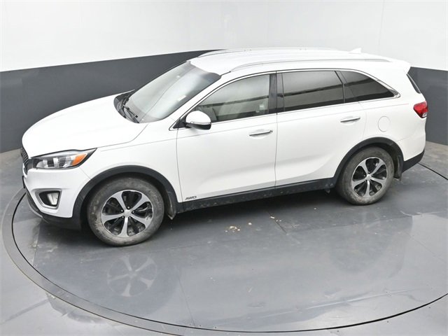 Used 2016 Kia Sorento EX image 32