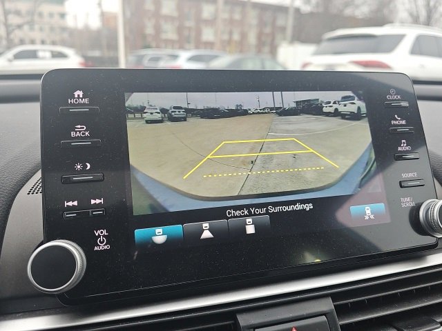 Used 2020 Honda Accord EX image 25