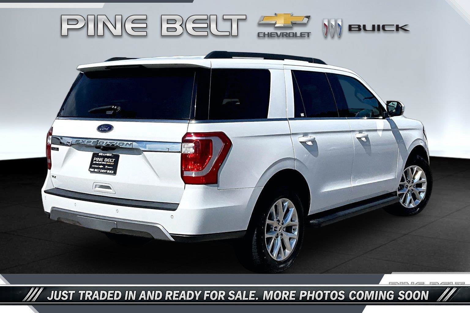 Used 2020 Ford Expedition XLT w/ Equipment Group 201A RWD image 11