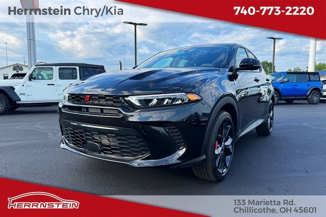 New 2025 Dodge Hornet GT w/ Track Pack image 3