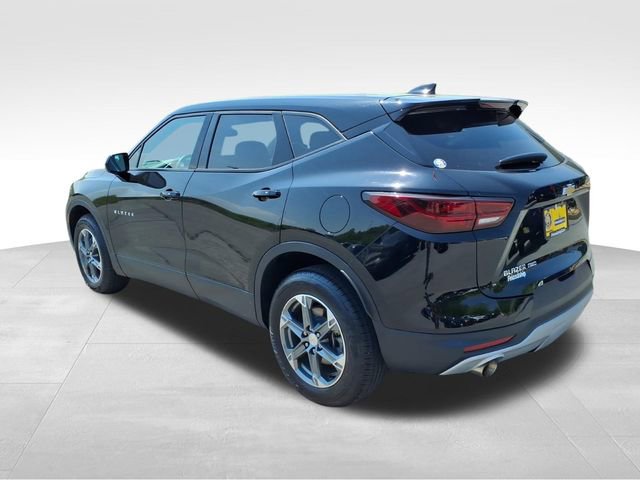 Used 2023 Chevrolet Blazer LT AWD/4WD image 6