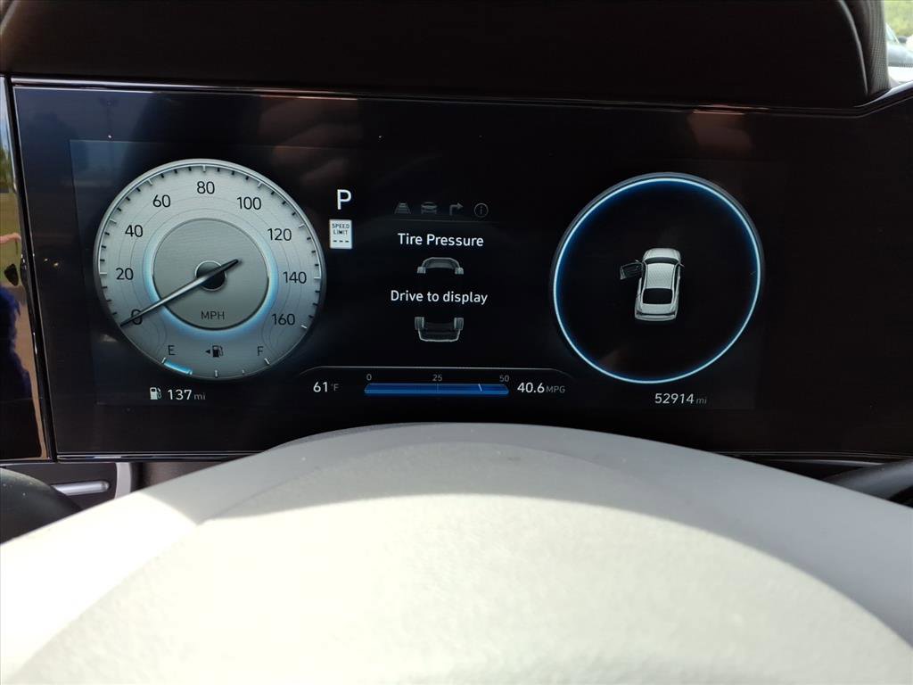 Used 2024 Hyundai Elantra SEL w/ Convenience Package image 18