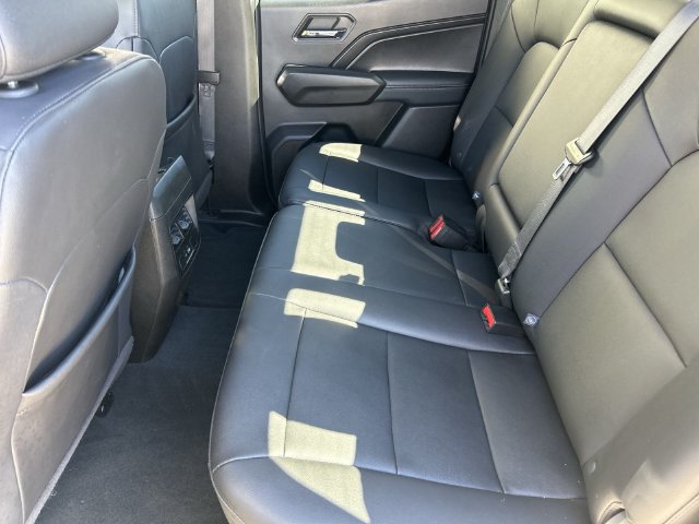 Used 2024 GMC Canyon Elevation w/ Elevation Premium Package AWD/4WD image 19