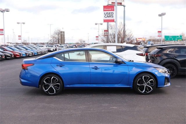 Certified 2025 Nissan Altima 2.5 SR w/ SR Premium Package image 5