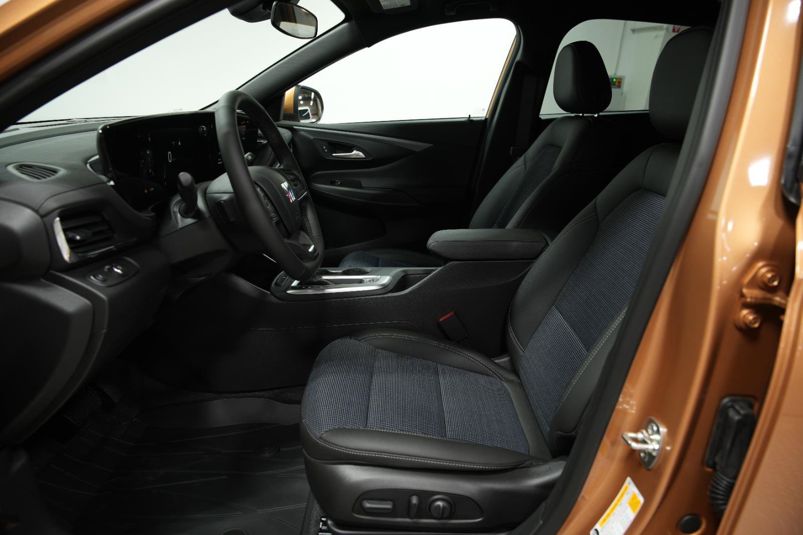 New 2026 Buick Envista Sport Touring w/ Convenience I Package FWD image 24