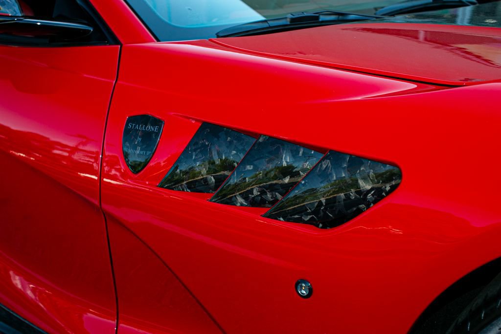 Used 2020 Ferrari 812 Superfast RWD image 23