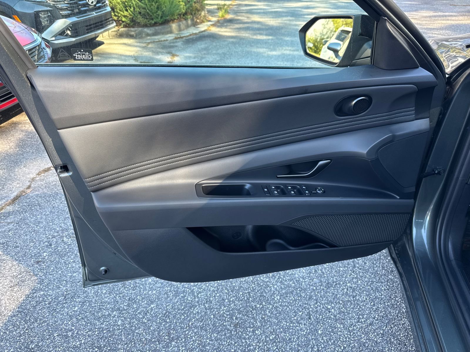 New 2026 Hyundai Elantra Sport FWD image 11