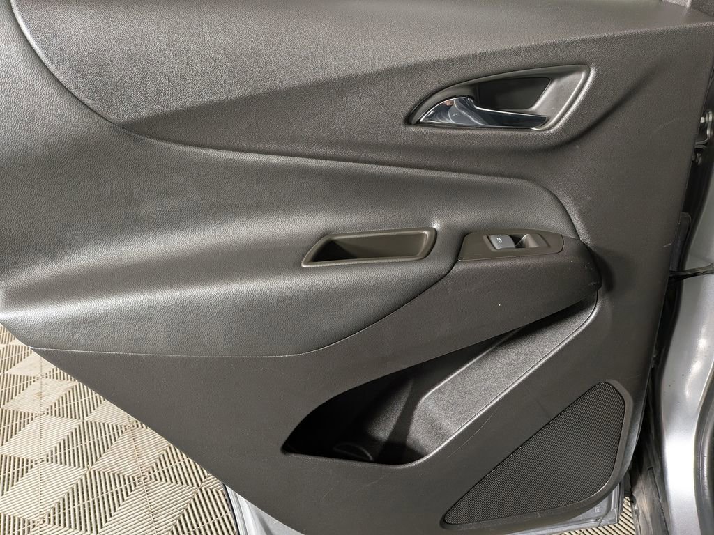 Certified 2024 Chevrolet Equinox LT image 33