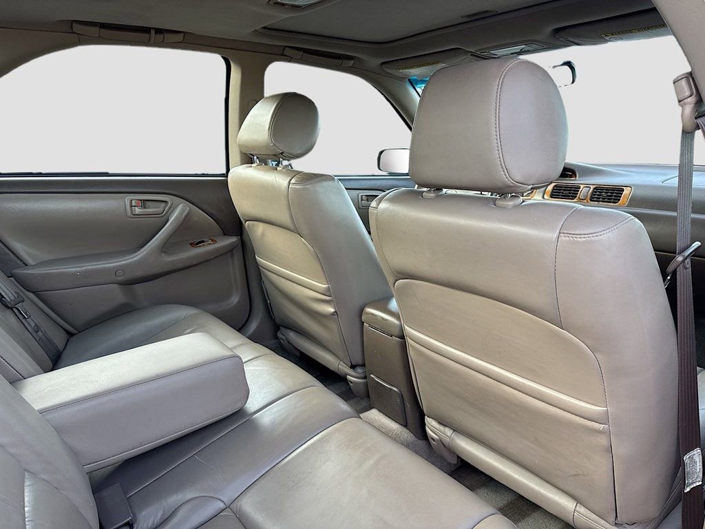 Used 1999 Toyota Camry CE image 17