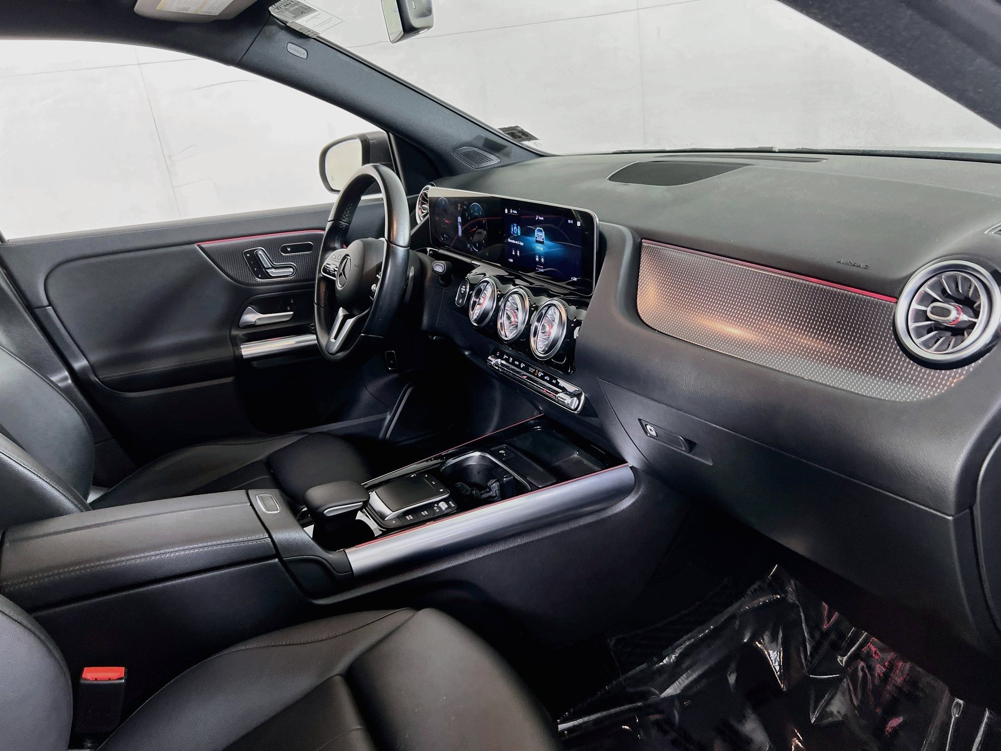 Used 2021 Mercedes-Benz GLA 250 4MATIC image 27