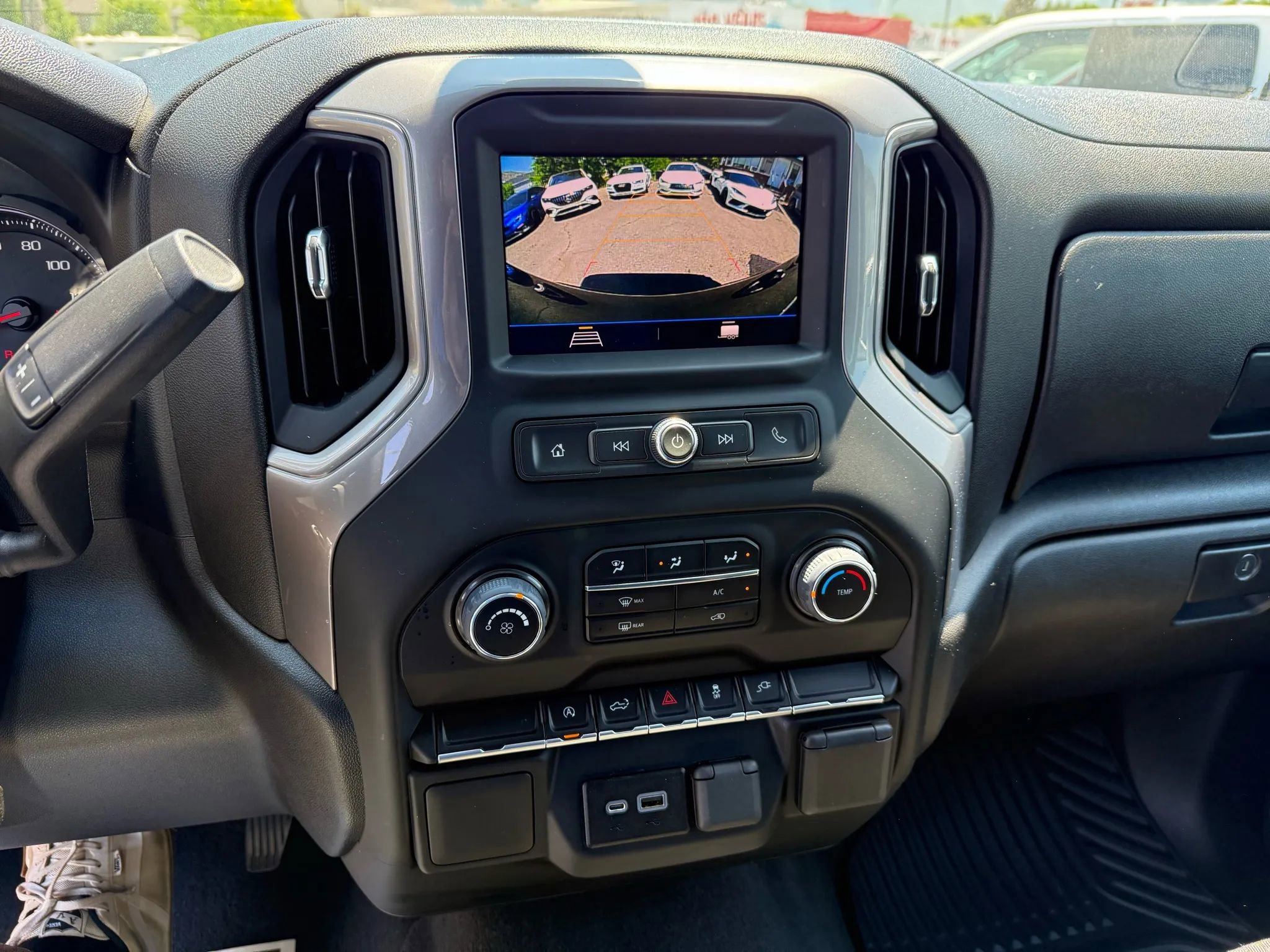 Used 2022 Chevrolet Silverado 1500 Custom w/ Safety Confidence Package image 23